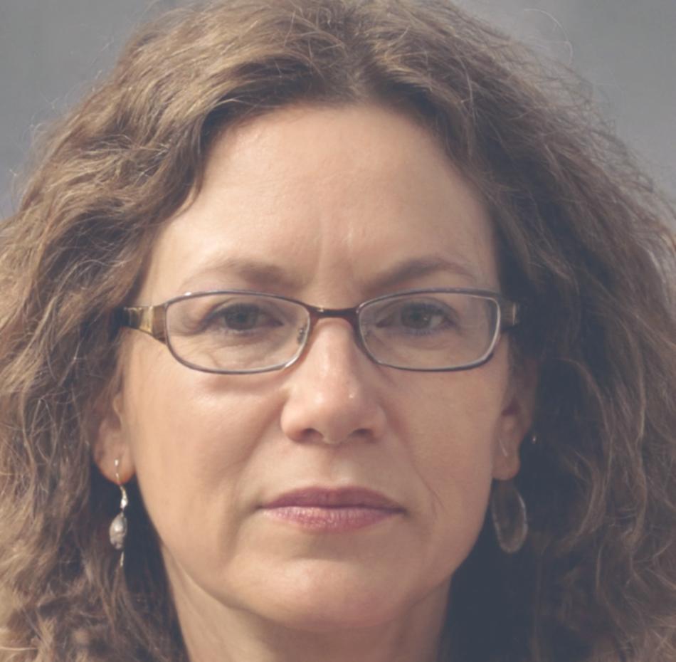 Portrait de Clarisse Moreau, formatrice en finance